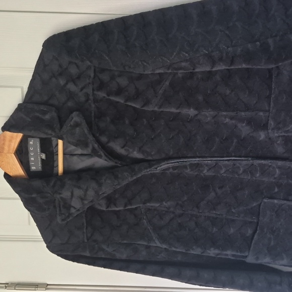 Giacca women’s Black Faux Fur coat size Small, Excellent Condition - Picture 6 of 17